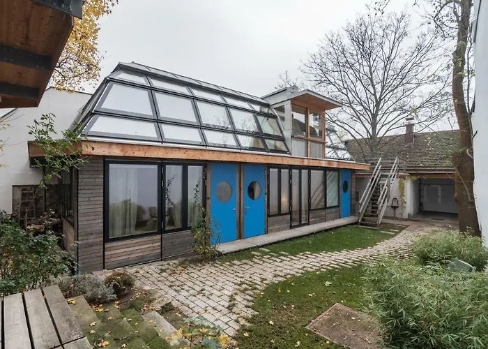 Apartments Near Metro Station