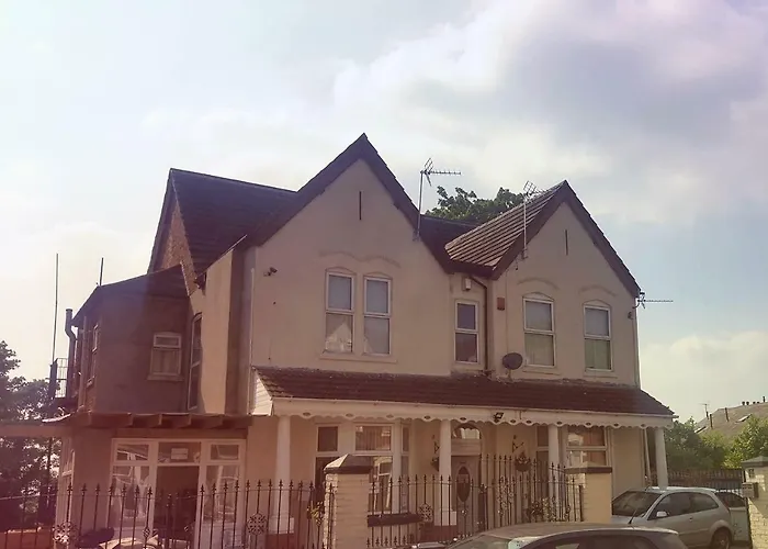 Vicarage Lodge