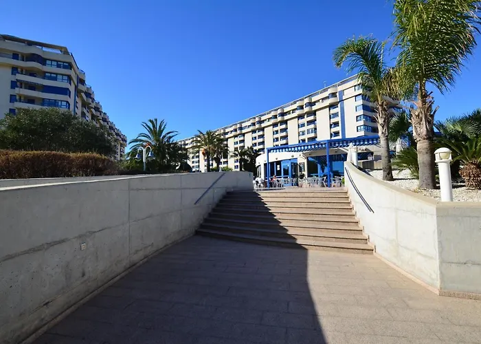 Frente Al Mar