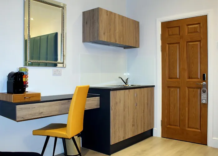 Albergo a parte: 1 Craven Hill Gardens