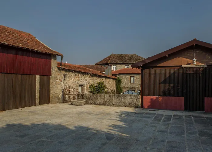 Casa De Louredo Vila Paredes 