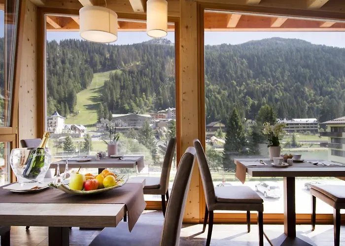 Romantic hotel: Hotel Garni Caminetto