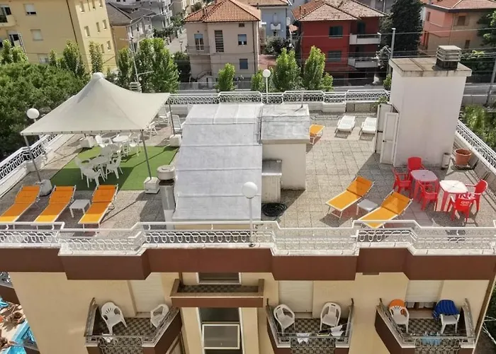 Hotel all'aeroporto: Hotel Cosmos