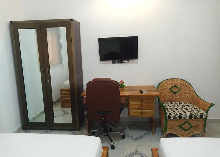 Cheap hotel: Marys Guest House
