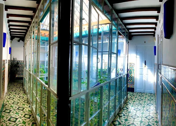 B&B: Hostal Lis