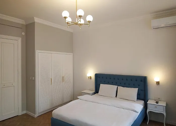 B&B only: Verna Hotel