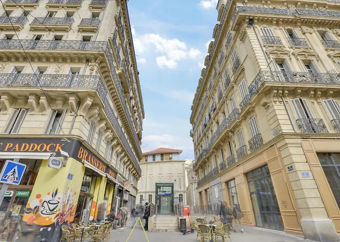 Hôtel accueillant les animaux: The People - Marseille