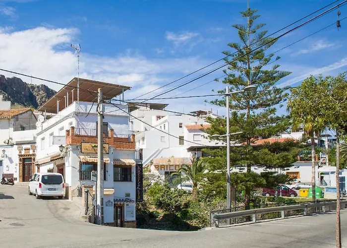 Hotel de 3 estrellas: Hostal Valle Del Sol Alora