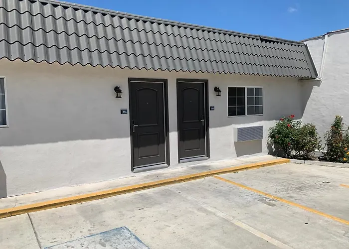 Cheap hotel: Empire Inn