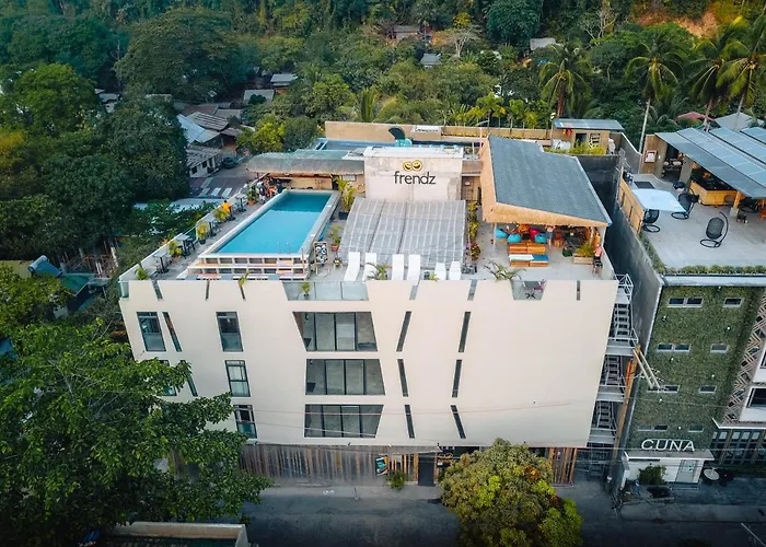 Frendz Hostel El Nido